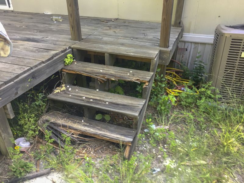 Wooden Steps Installation in Kansas City, KS
